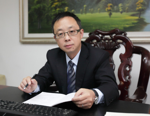 1575359596893376dv1T.jpg 谢劲4.jpg